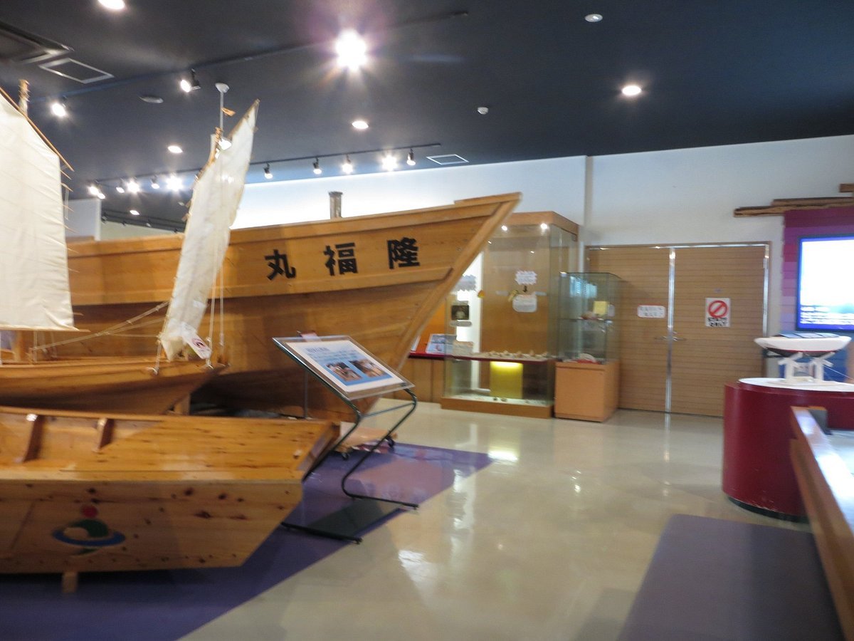 🏛️ 우루마 시립 이시카와 역사민속자료관 (우루마 시리츠 이시카와 레키시민조쿠 시료칸) 이미지 3